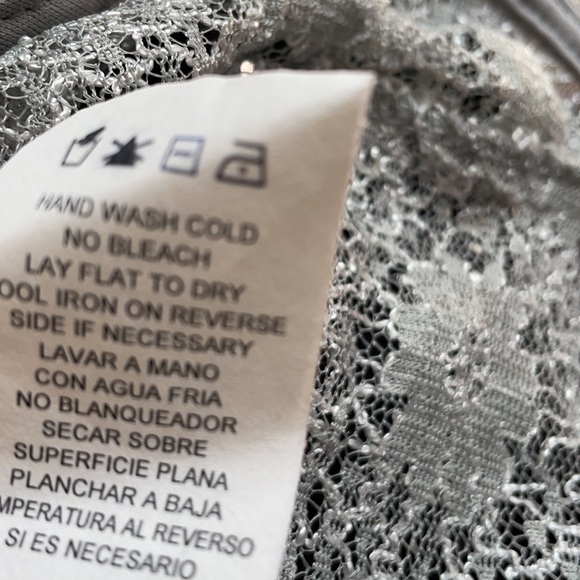 R & M Richard’s Shrug - Picture 7 of 7